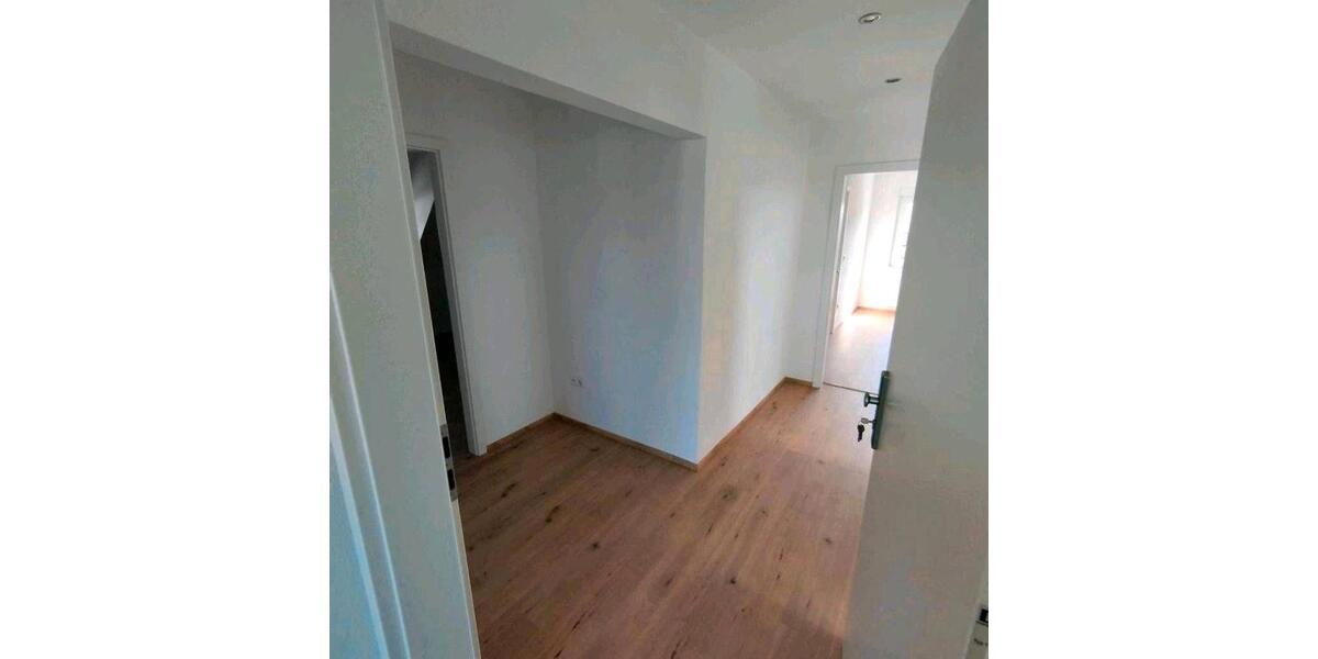 Etagenwohnung Maxhütte-Haidhof Haidhof - 4 Zimmer, 88 m&sup2;, 1.075&euro; | Angebot:26462989