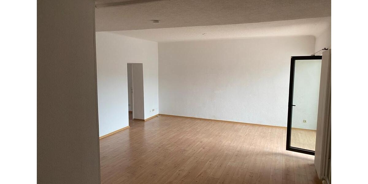 Etagenwohnung Saarwellingen - 3.5 Zimmer, 85 m&sup2;, 620&euro; | Angebot:25476138