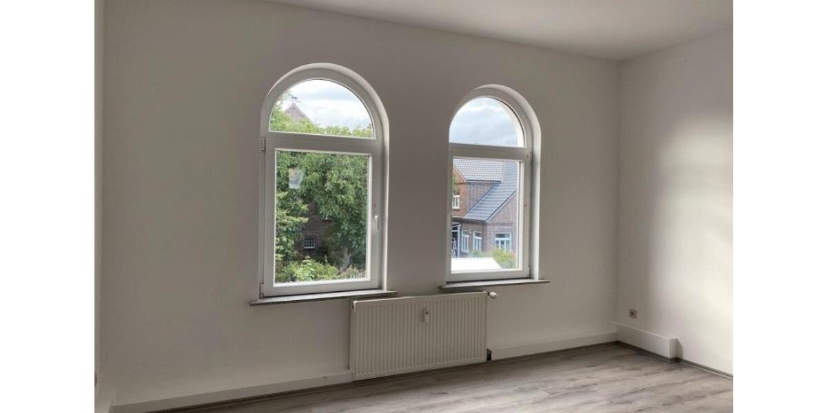 Erdgeschoßwohnung Nordenham - 6 Zimmer, 104 m&sup2;, 1.350&euro; | Angebot:24864743