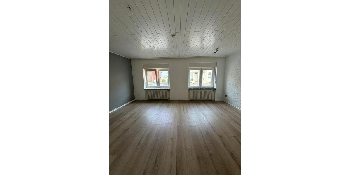 Erdgeschoßwohnung Würselen - 2 Zimmer, 80 m&sup2;, 1.080&euro; | Angebot:26165946
