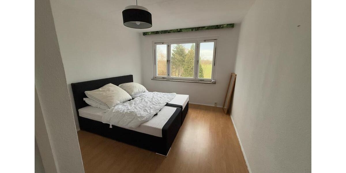 Etagenwohnung Bad Freienwalde (Oder) - 3 Zimmer, 66 m&sup2;, 400&euro; | Angebot:22358827