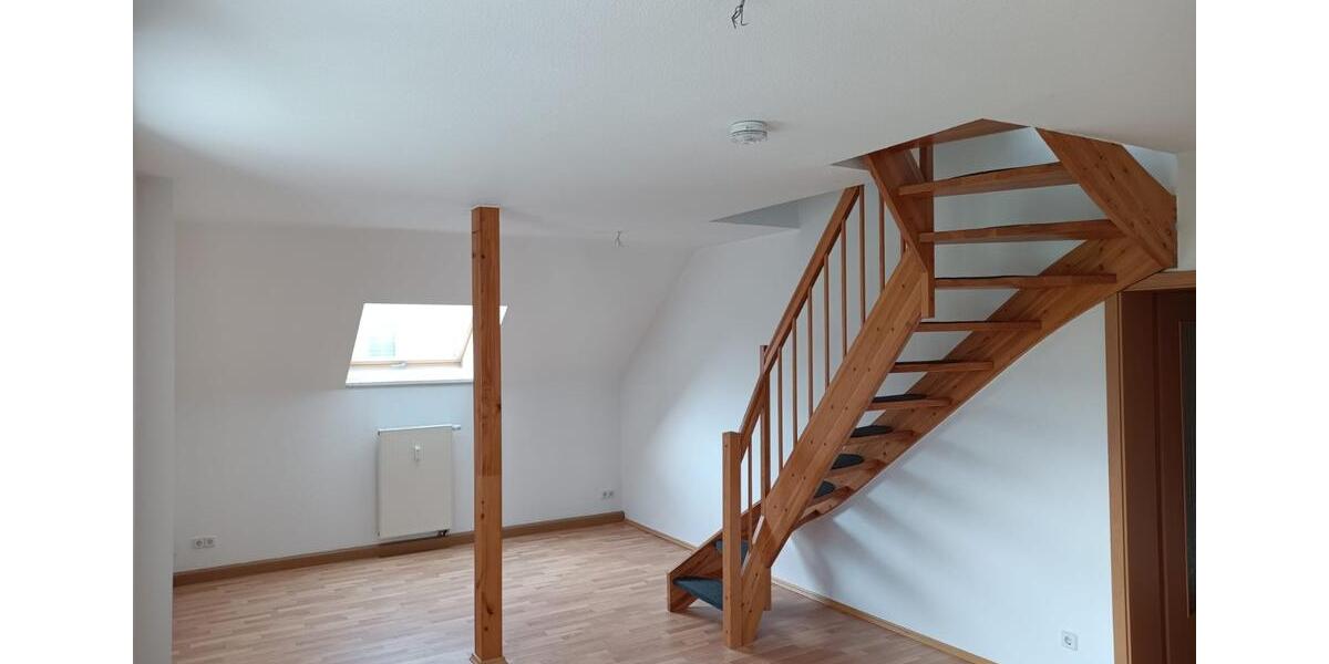 Maisonettenwohnung Oelsnitz (Erzgebirge) - 2 Zimmer, 61 m&sup2;, 366&euro; | Angebot:26576705