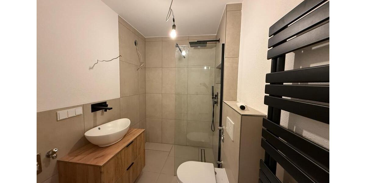 Hochparterre Wiesbaden Mainz-Amöneburg - 3 Zimmer, 72 m&sup2;, 1.290&euro; | Angebot:25795132