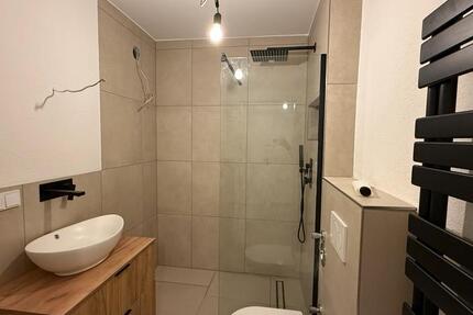 Wohnung Wiesbaden Mainz-Amöneburg - 3 Zimmer, 72 m&sup2;, 1.290&euro; | Angebot:25795132