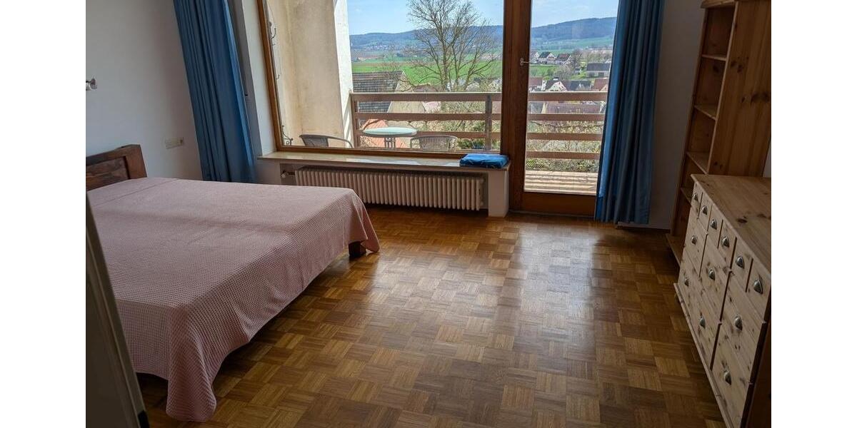 Bungalow Nördlingen - 5 Zimmer, 186 m&sup2;, 1.700&euro; | Angebot:25963068