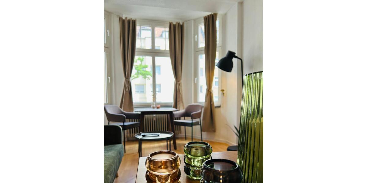 Wohnen auf Zeit Düsseldorf Oberbilk - 1 Zimmer, 42 m&sup2;, 1.250&euro; | Angebot:24477381