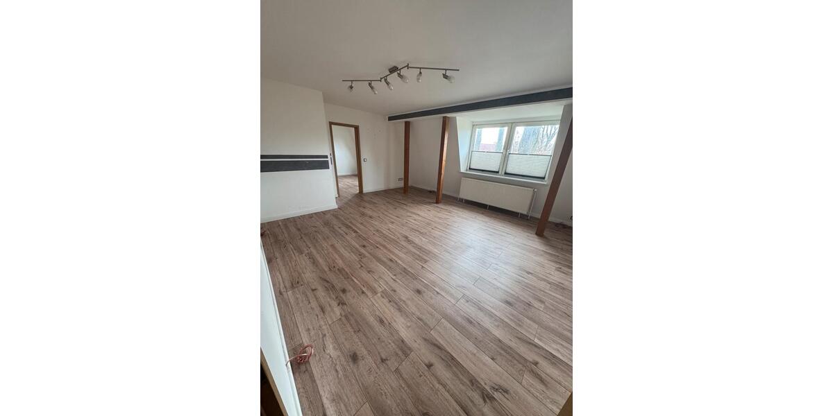 Dachgeschoßwohnung Lüneburg - 2 Zimmer, 68 m&sup2;, 680&euro; | Angebot:26263288