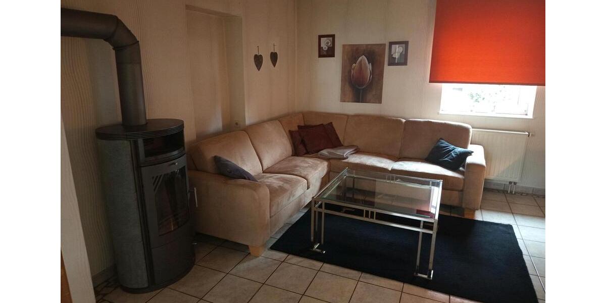 Wohnen auf Zeit Borchen - 3 Zimmer, 80 m&sup2;, 273&euro; | Angebot:25591136