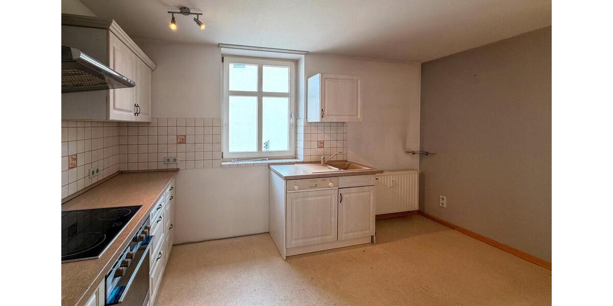 Etagenwohnung Pritzwalk - 2 Zimmer, 82 m&sup2;, 676&euro; | Angebot:26251007