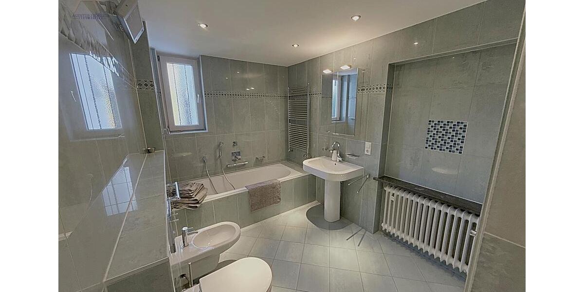 Erdgeschoßwohnung Otterfing - 3.5 Zimmer, 95 m&sup2;, 1.760&euro; | Angebot:25652543