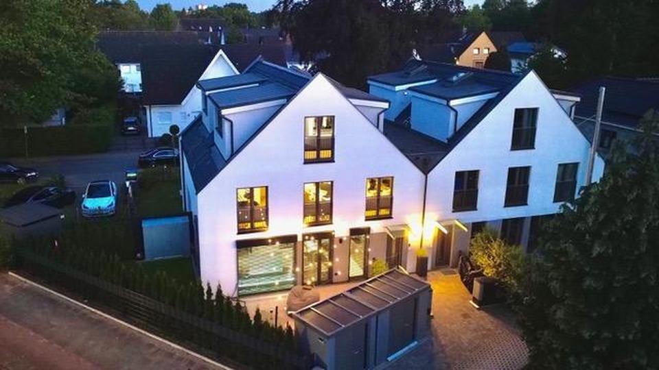 @HOME ★ Design-Stadthaus mit Garten | Smart-Luxury | HH-West ★ Virtuelle Tour | möbliert | befristet