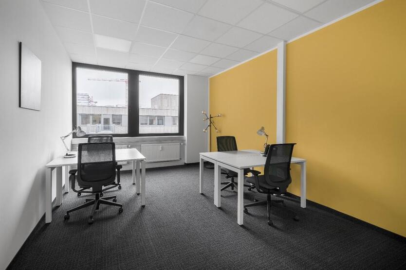 Privater Büroraum für 3 Person in Regus Erfurt Hauptbahnhof