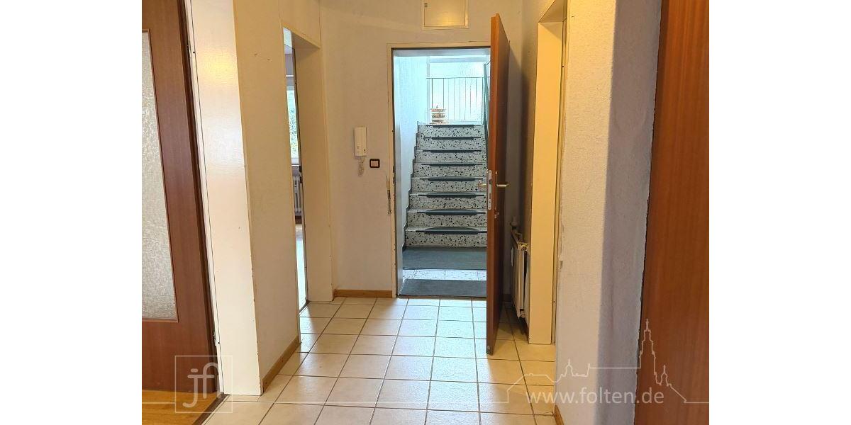 Erdgeschoßwohnung Emden Tholenswehr - 4 Zimmer, 82 m&sup2;, 575&euro; | Angebot:25988193