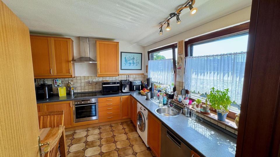 Maisonettenwohnung Krefeld Hülser Berg - 5 Zimmer, 105 m&sup2;, 1.240&euro; | Angebot:24605360