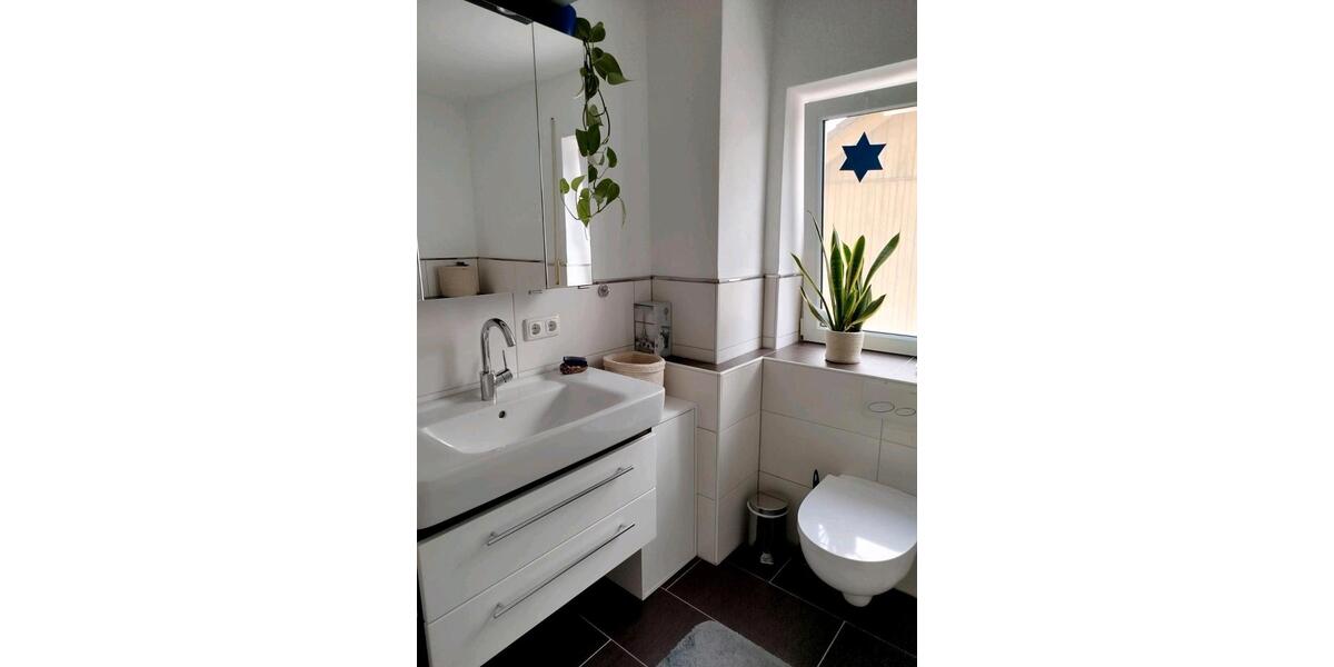 Dachgeschoßwohnung Amöneburg - 3 Zimmer, 85 m&sup2;, 900&euro; | Angebot:24940816