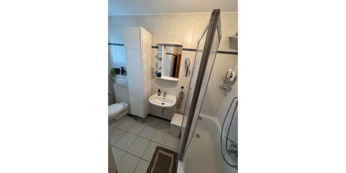 Wohnen auf Zeit Düsseldorf Pempelfort - 2 Zimmer, 67 m&sup2;, 1.290&euro; | Angebot:26637215