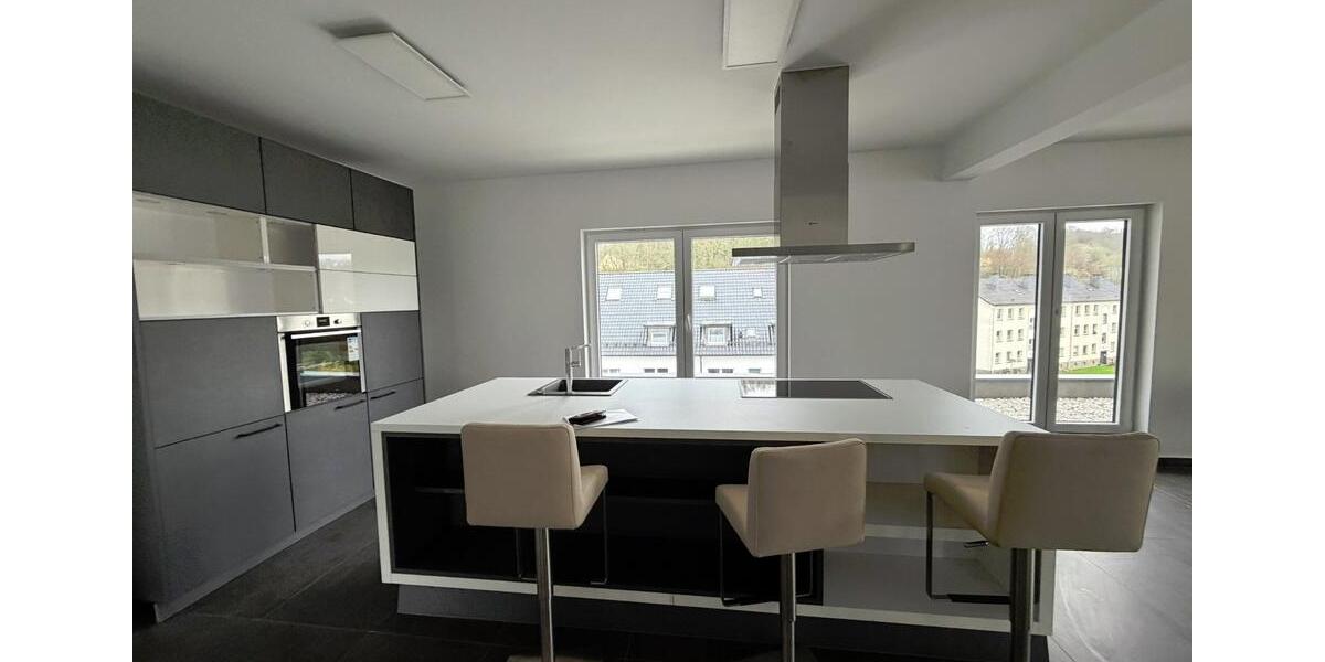 Einfamilienhaus Gummersbach Berstig Süd - 2 Zimmer, 200 m&sup2;, 1.800&euro; | Angebot:25646834