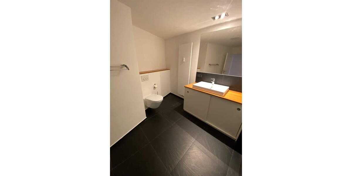 Etagenwohnung Erfurt Löbervorstadt - 2 Zimmer, 66 m&sup2;, 765&euro; | Angebot:25735533