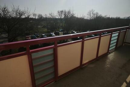 Wohnung Osterburg (Altmark) - 3 Zimmer, 55 m&sup2;, 300&euro; | Angebot:25872630