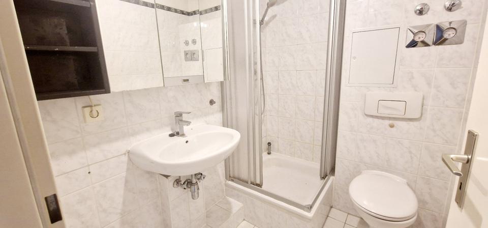 Etagenwohnung Sangerhausen - 2 Zimmer, 51 m&sup2;, 350&euro; | Angebot:26349746