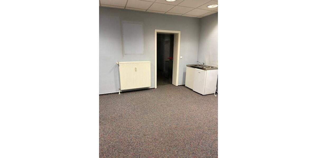 Gewerbeobjekt Bad Dürkheim - 4 Zimmer, 90 m&sup2;, 1.170&euro; | Angebot:25671082