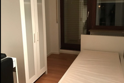 Wohnung Friedrichshafen - 1 Zimmer, 10 m&sup2;, 500&euro; | Angebot:24600173