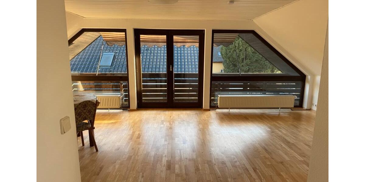 Dachgeschoßwohnung Fredersdorf-Vogelsdorf Vogelsdorf - 4 Zimmer, 77 m&sup2;, 1.200&euro; | Angebot:26049977