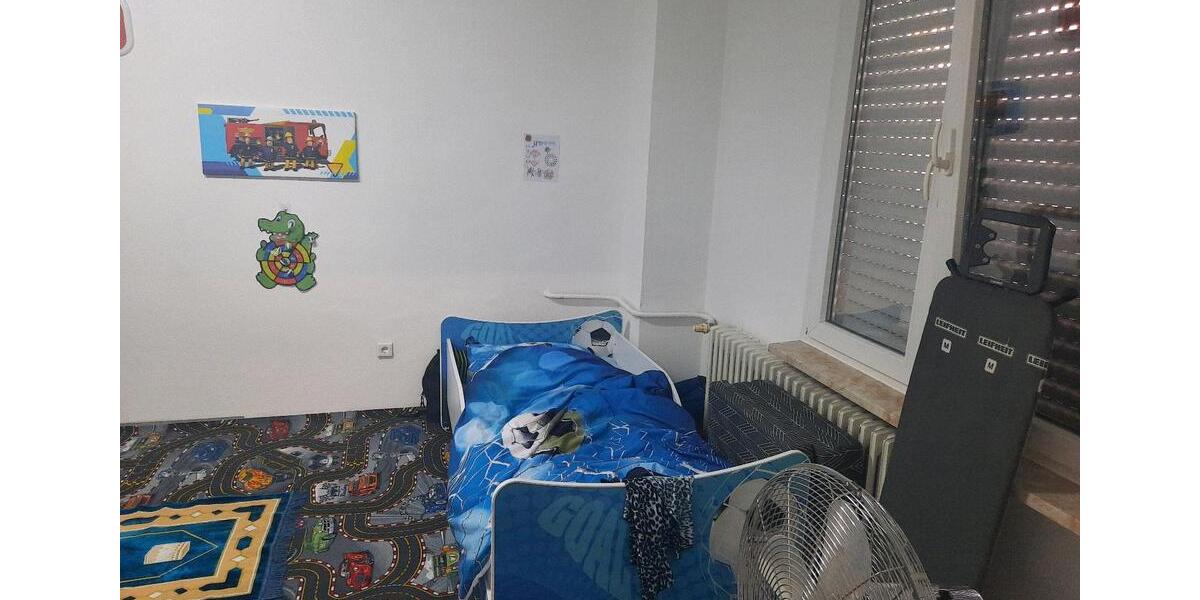 Etagenwohnung Saarbrücken Malstatt - 5 Zimmer, 120 m&sup2;, 1.250&euro; | Angebot:24719697