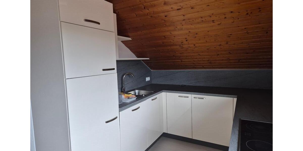 Dachgeschoßwohnung Waltenhofen - 3 Zimmer, 57 m&sup2;, 600&euro; | Angebot:24716753