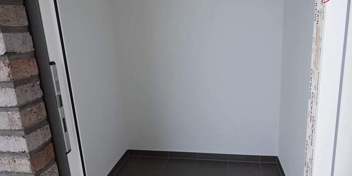 Etagenwohnung Wiesmoor Wiesederfehn - 3 Zimmer, 100 m&sup2;, 1.100&euro; | Angebot:24723442