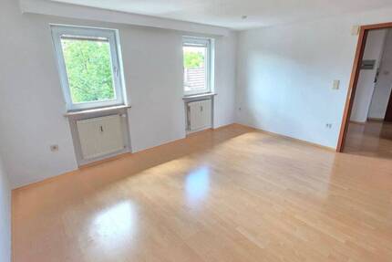 Wohnung Coburg - 3 Zimmer, 55 m&sup2;, 440&euro; | Angebot:26835541