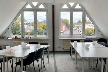 Helle, freundliche Büroräume 125 qm mitten in Friesoythe zimmer