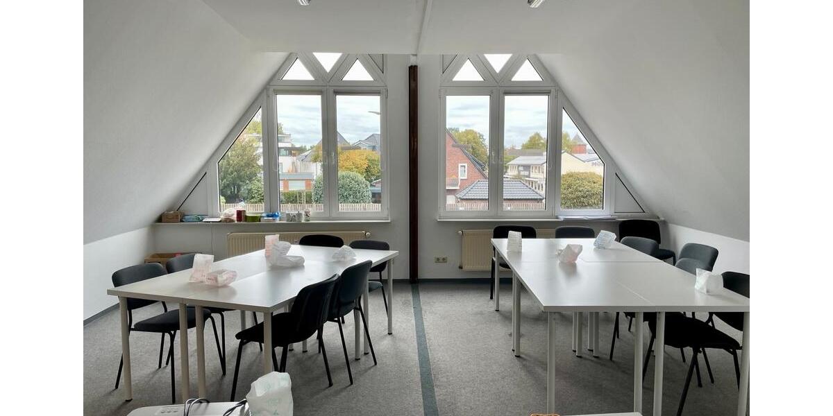 Helle, freundliche Büroräume 125 qm mitten in Friesoythe zimmer