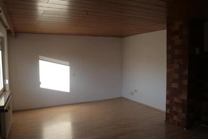 Wohnung Langenselbold - 3 Zimmer, 110 m&sup2;, 800&euro; | Angebot:24604260