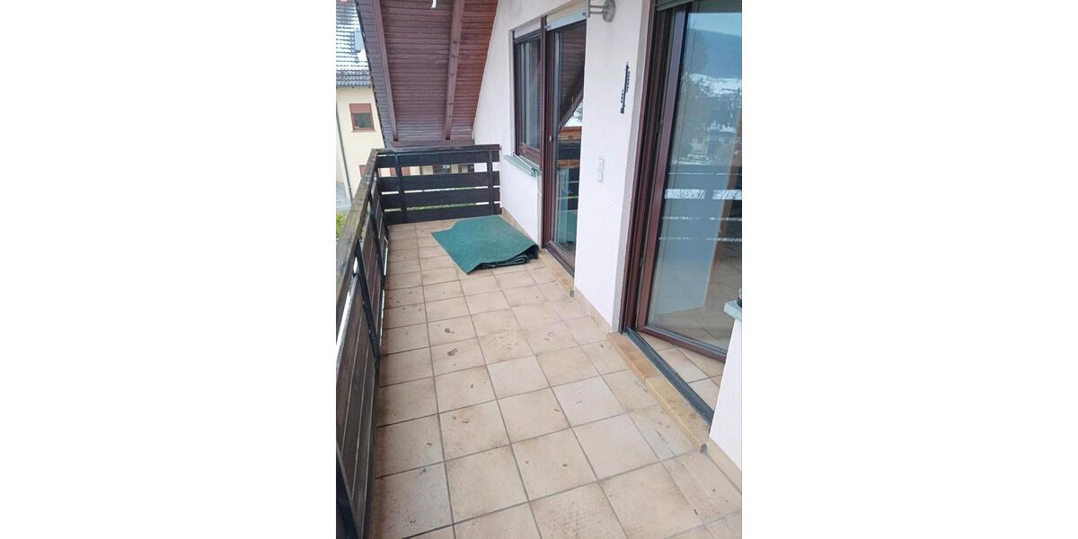 Dachgeschoßwohnung Lohr am Main - 3 Zimmer, 63 m&sup2;, 850&euro; | Angebot:24742150