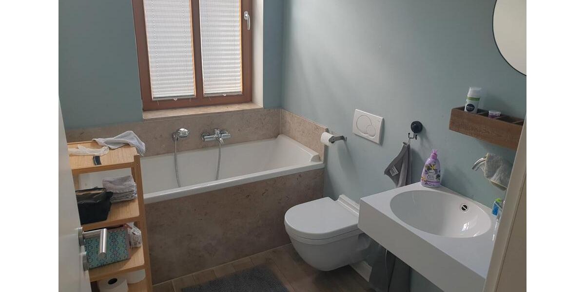 Wohnen auf Zeit Bonn Friesdorf - 4 Zimmer, 135 m&sup2;, 1.900&euro; | Angebot:26679585