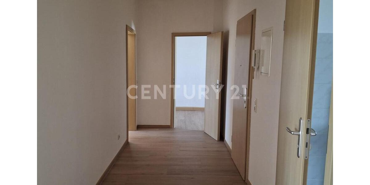 Dachgeschoßwohnung Gera Alt-Taubenpreskeln - 3 Zimmer, 91 m&sup2;, 540&euro; | Angebot:26632733
