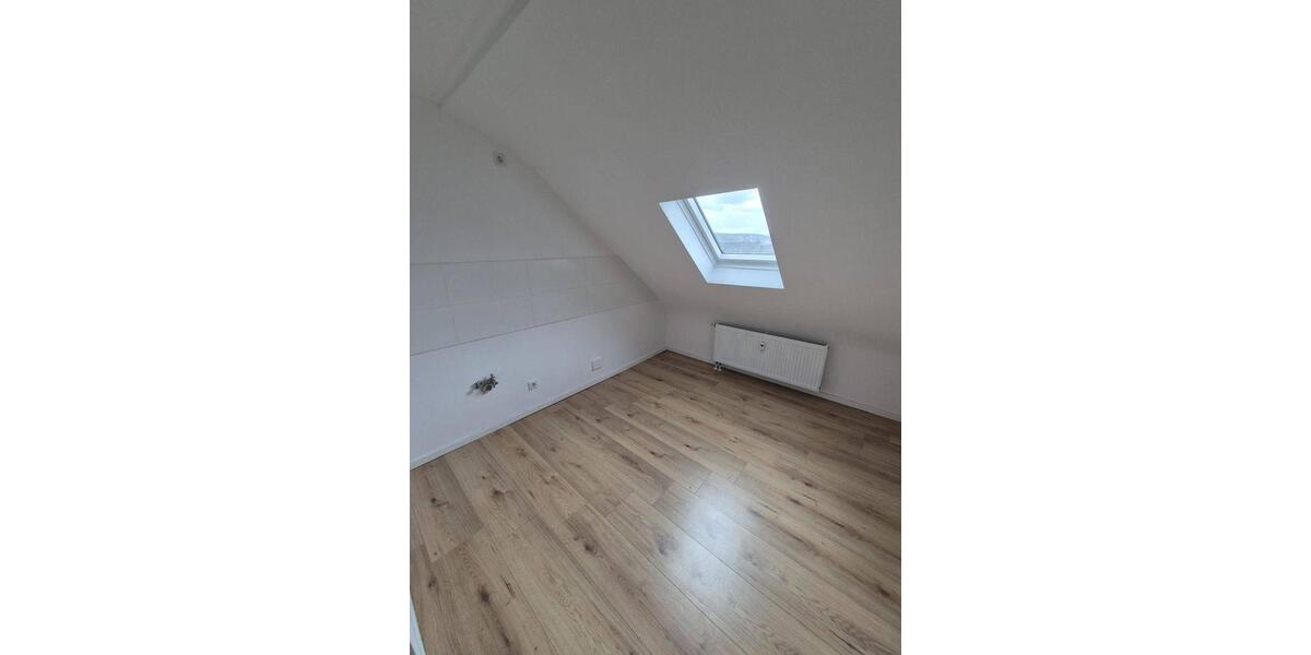 Etagenwohnung Völklingen - 1 Zimmer, 40 m&sup2;, 450&euro; | Angebot:25988750