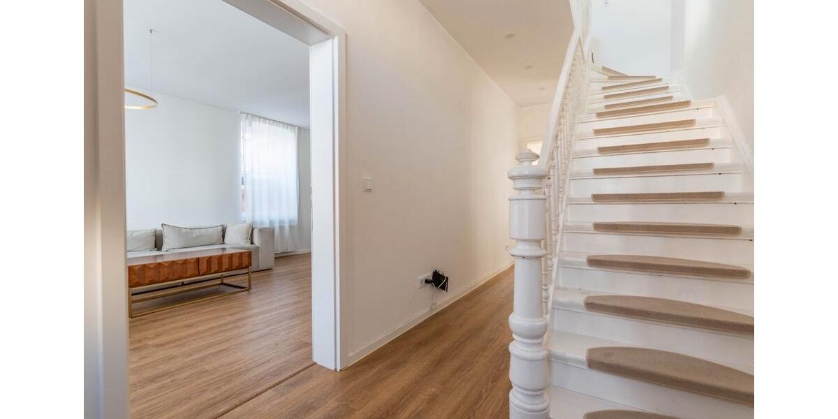 Einfamilienhaus Hameln Kernstadt - 4 Zimmer, 156 m&sup2;, 1.200&euro; | Angebot:25116330