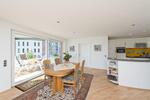 MIETKAUF MÖGLICH: Idyllisch im Grünen am Ortsrand: Großzügige 4-Zimmerwohnung mit großem Balkon in Konstanz-Dettingen I 95-145m2 zimmer