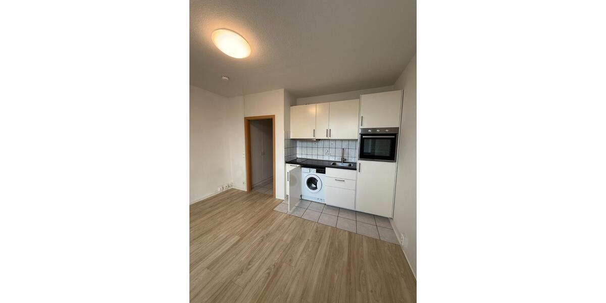 Etagenwohnung Suhl - 1 Zimmer, 25 m&sup2;, 210&euro; | Angebot:23184089