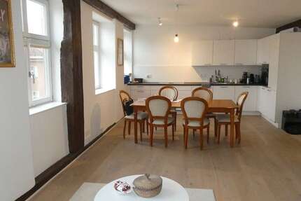 Wohnung Dinkelsbühl - 3 Zimmer, 97 m&sup2;, 1.000&euro; | Angebot:24872079