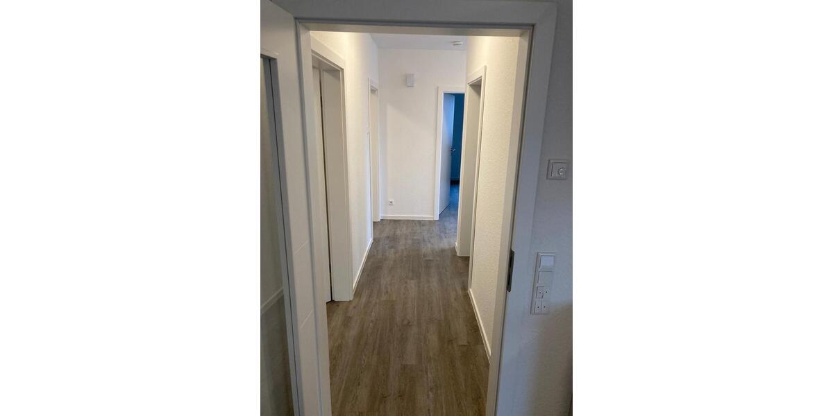 Erdgeschoßwohnung Ostrhauderfehn - 3 Zimmer, 82 m&sup2;, 780&euro; | Angebot:25995471