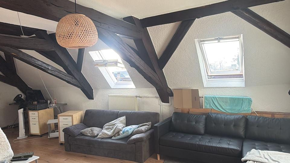 Dachgeschoßwohnung Bretzenheim - 2 Zimmer, 71 m&sup2;, 640&euro; | Angebot:24707346