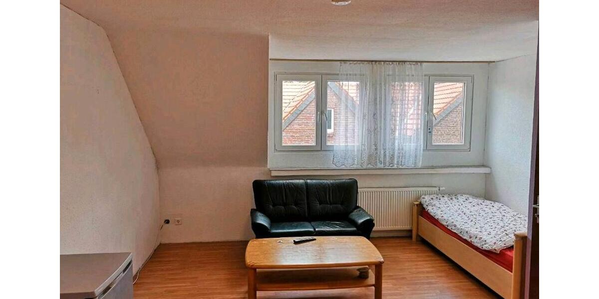 Wohnen auf Zeit Grevenbroich Hemmerden - 8 Zimmer, 220 m&sup2;, 450&euro; | Angebot:26597656