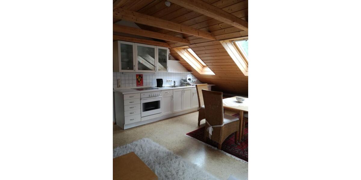 Dachgeschoßwohnung Neusäß - 1.5 Zimmer, 50 m&sup2;, 550&euro; | Angebot:25270342