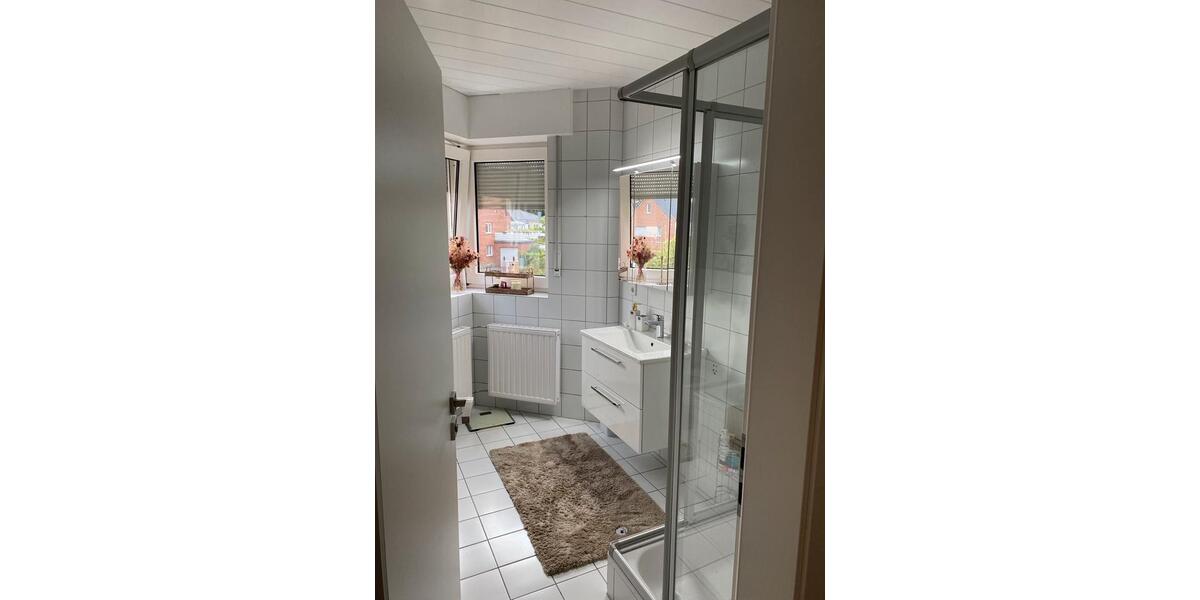 Etagenwohnung Harsewinkel - 3 Zimmer, 84 m&sup2;, 1.125&euro; | Angebot:26152416