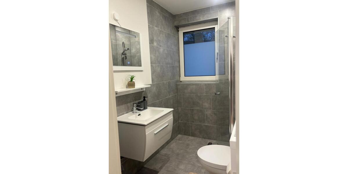 Wohnen auf Zeit Emmerthal - 3 Zimmer, 70 m&sup2;, 20&euro; | Angebot:26043076