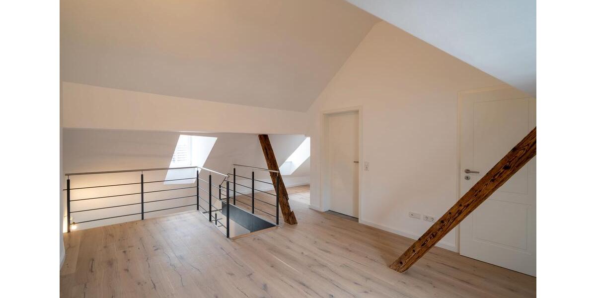 Maisonettenwohnung Villingen-Schwenningen Schwenningen - 4 Zimmer, 128 m&sup2;, 1.344&euro; | Angebot:26099167