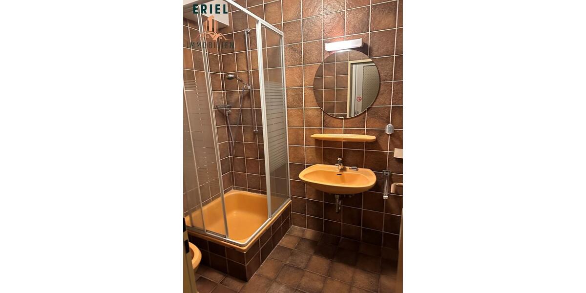 Wohnen auf Zeit Friedeburg - 10 Zimmer, 20 m&sup2;, 45&euro; | Angebot:18664278